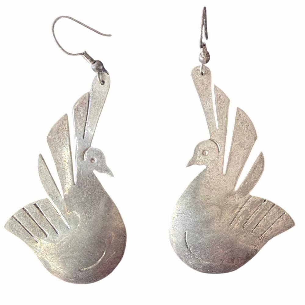 vintage silver tone dove bird southwest shepherds hook earrings whimsical - Picture 1 of 6